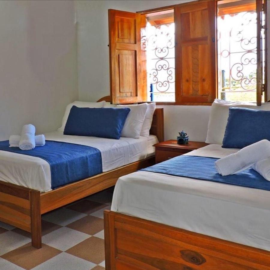 Castillo De Cascadas Finca Hotel Salamina Екстериор снимка
