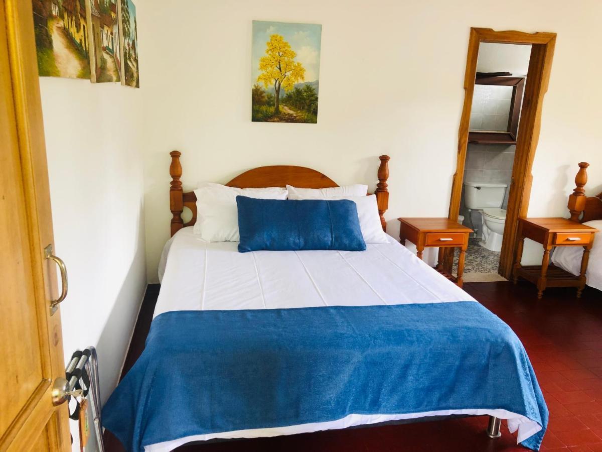 Castillo De Cascadas Finca Hotel Salamina Екстериор снимка