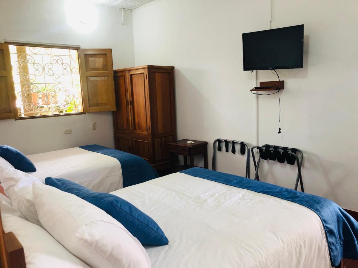 Castillo De Cascadas Finca Hotel Salamina Екстериор снимка